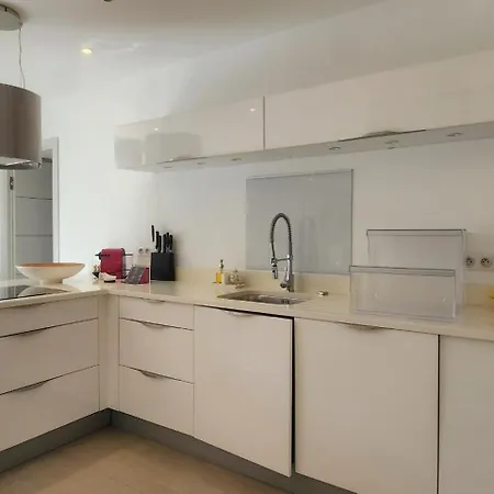 Apartment Le Galles